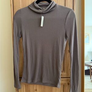 Madewell Taupe Long Sleeve Turtleneck